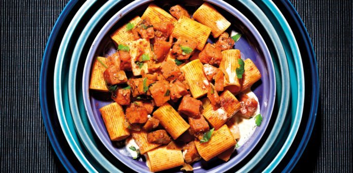 ricetta-10-PASTA-CON-PATATE-DOLCI-E-FONDUTA-PROVOLONE-PICCANTE-slider