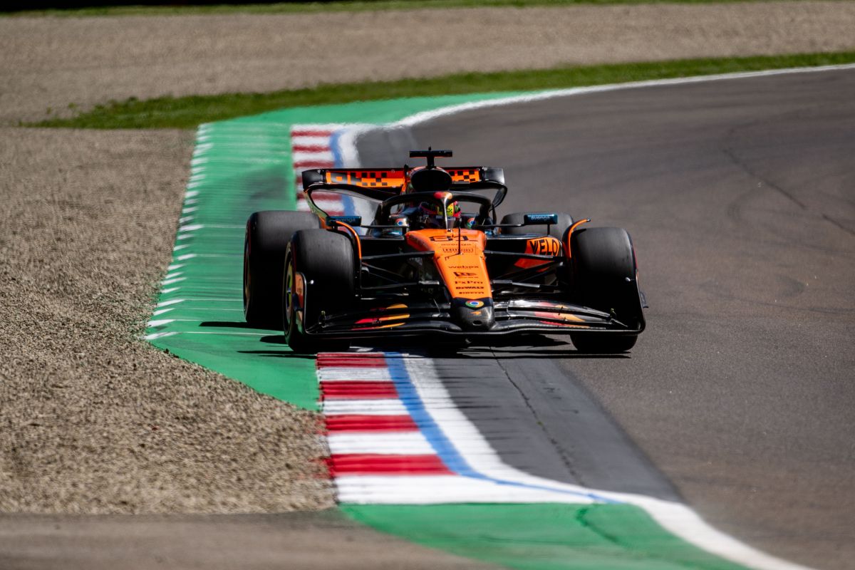 Formula Uno: le McLaren dominano il venerdì di Imola, Piastri il più veloce