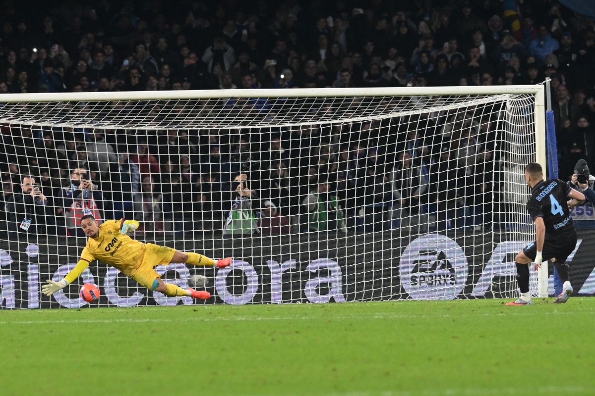 Coppa Italia: il Napoli va ai quarti, Cagliari battuto solo ai rigori