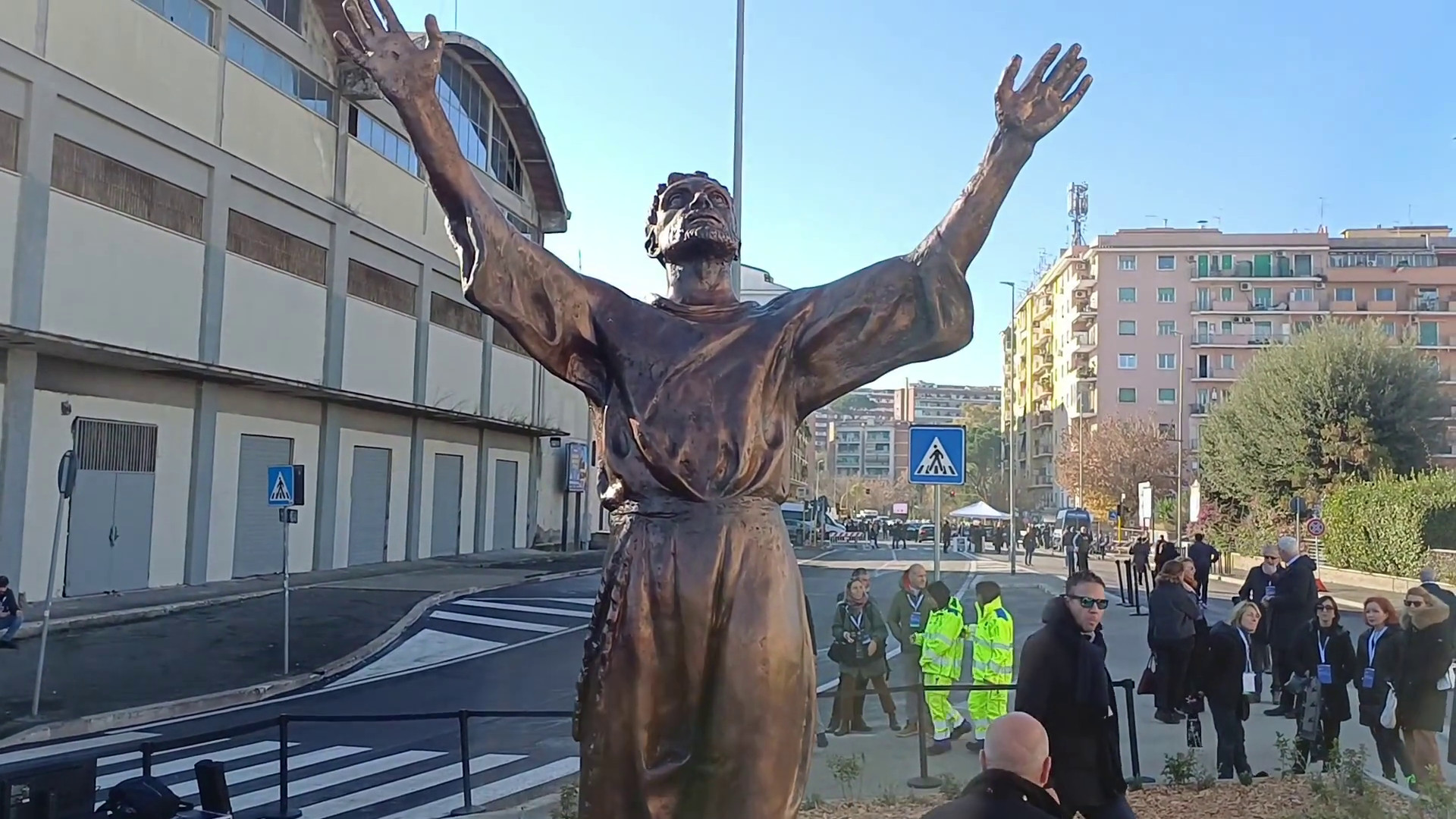 Giubileo: restaurato e dedicato a San Francesco il Ponte dell’Industria