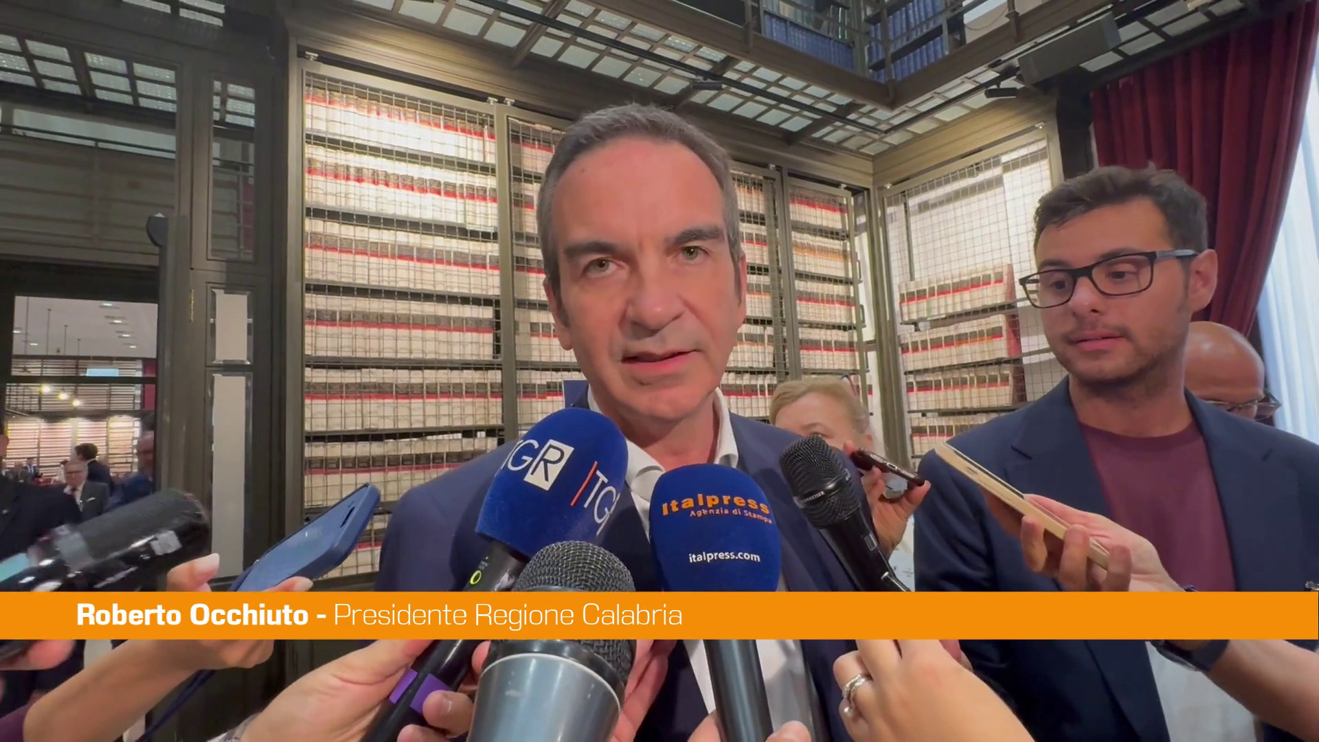 Calabria, il governatore Occhiuto: “Vino grande strumento di marketing territoriale”